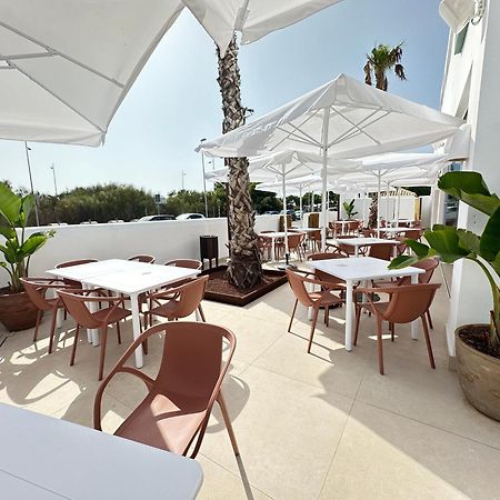 Punta Candor Suites ロタ エクステリア 写真
