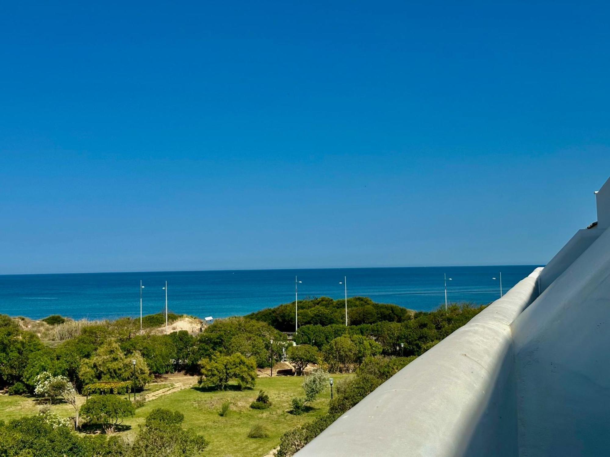 Punta Candor Suites ロタ エクステリア 写真