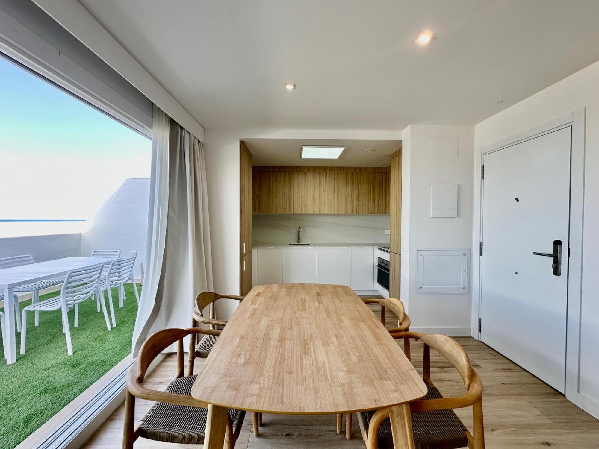 Punta Candor Suites ロタ エクステリア 写真