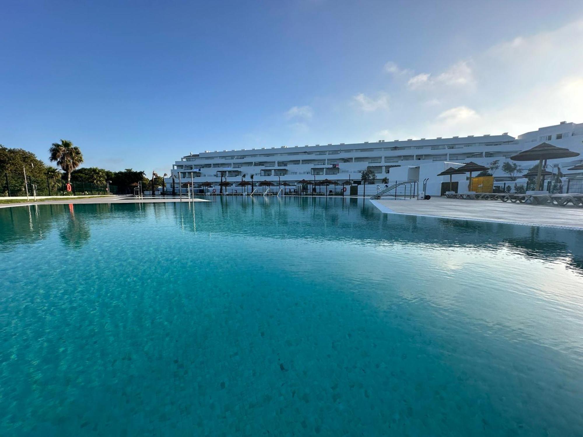 Punta Candor Suites ロタ エクステリア 写真
