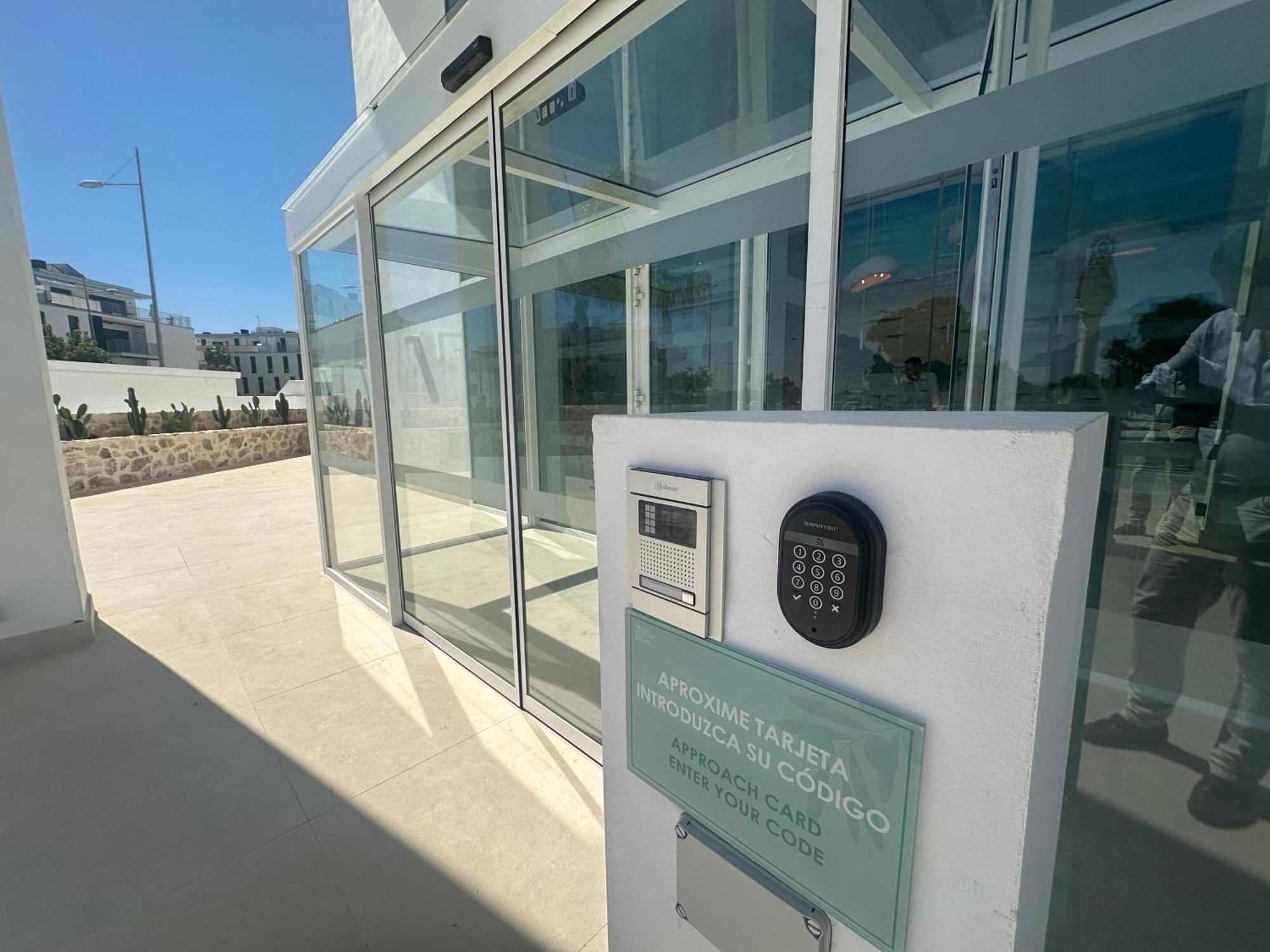 Punta Candor Suites ロタ エクステリア 写真