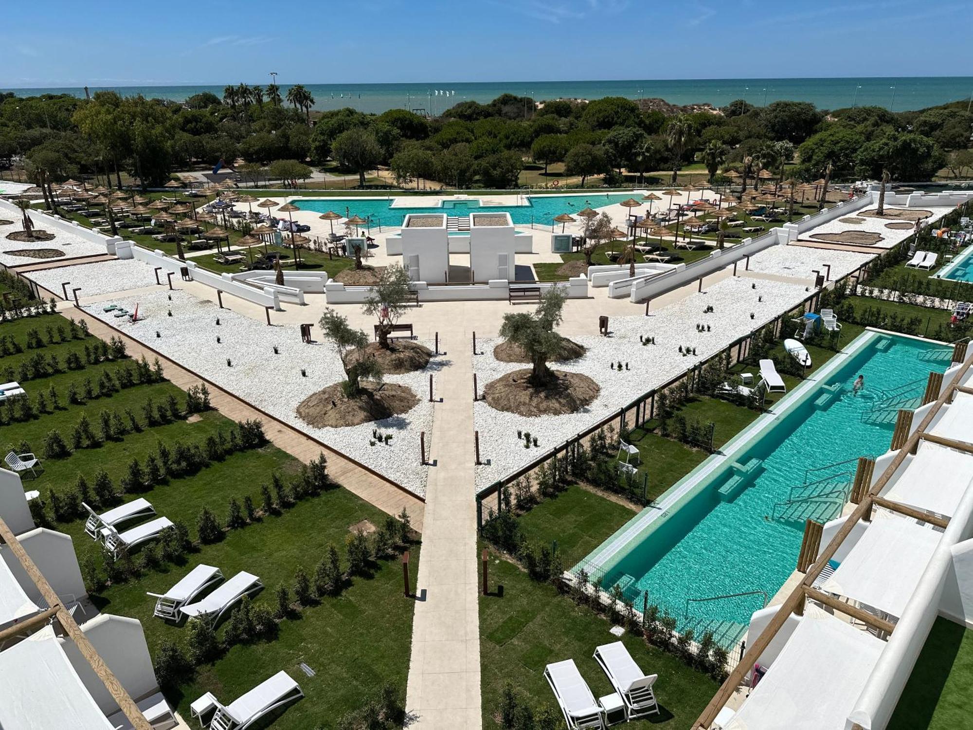 Punta Candor Suites ロタ エクステリア 写真
